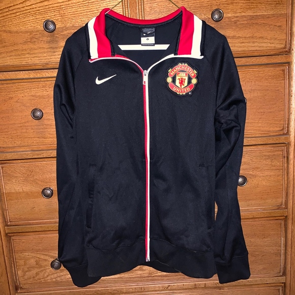 NWOT Nike Manchester United Core Training Jacket - Picture 2 of 8